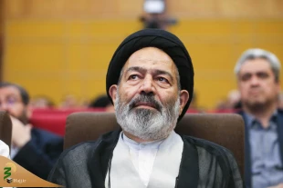 نماینده ولی فقیه در امور حج و زیارت:
ارزش کار خادمان سلامت حج "تالی ِ‌تلو شهادت" است 3