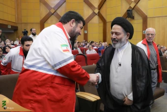  همایش خادمین بهداشتی درمانی حج 18