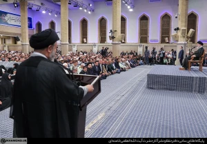 گزارش نماینده ولی فقیه در امور حج و زیارت در دیدار امام خامنه ای:
حج 1404در شرایط خاص جهانی و پیچ تند تاریخی انجام می شود+فیلم 