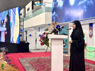 وزیر راه و شهرسازی:

سال گذشته زائر بیت الله بودم و امسال خدمتگزار زائران 3
