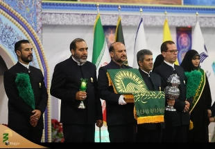 گزارش تصویری/ آئین معنوی بدرقه زائران بیت الله الحرام با حضور نماینده ولی فقیه 11