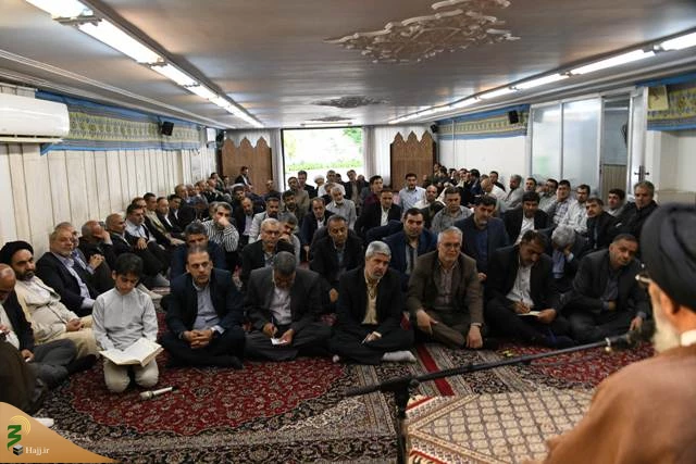 دیدار کارگزاران حج با امام جمعه اصفهان 8