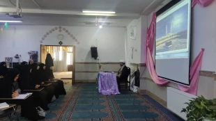 برگزاری همایش تبیین جایگاه فریضه حج در اسلام  در استان لرستان 4