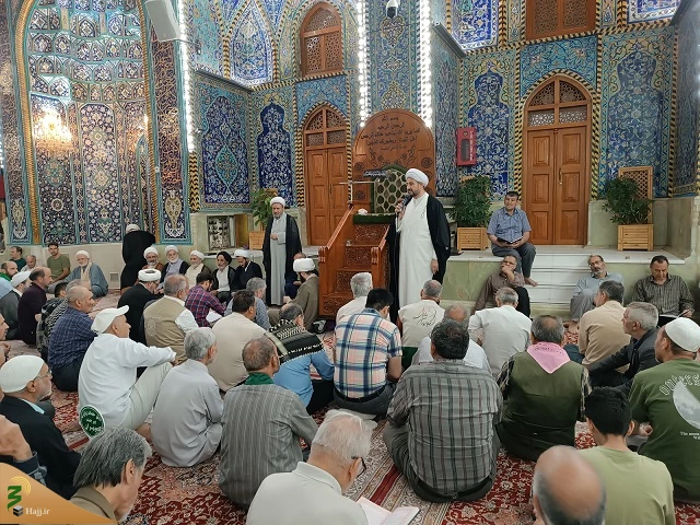 جشن میلاد امام رضا(ع) در حرم سید مظلومان و امام و سفینه النجات امت با حضور زائران ایرانی  و با استقبال زائرانی از ملیت های مختلف برگزار شد 2