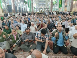 جشن میلاد امام رضا(ع) در حرم سید مظلومان و امام و سفینه النجات امت با حضور زائران ایرانی  و با استقبال زائرانی از ملیت های مختلف برگزار شد 7