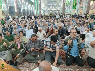 جشن میلاد امام رضا(ع) در حرم سید مظلومان و امام و سفینه النجات امت با حضور زائران ایرانی  و با استقبال زائرانی از ملیت های مختلف برگزار شد 7