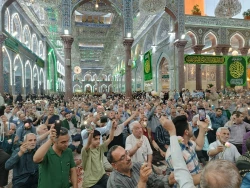 جشن میلاد امام رضا(ع) در حرم سید مظلومان و امام و سفینه النجات امت با حضور زائران ایرانی  و با استقبال زائرانی از ملیت های مختلف برگزار شد 16