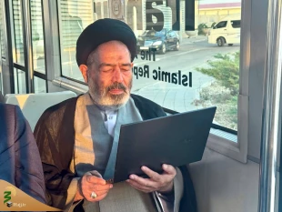 حضور صمیمی سرپرست حجاج ایرانی در جمع مسافران پرواز تهران-مدینه 5