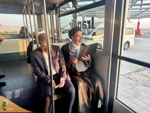 حضور صمیمی سرپرست حجاج ایرانی در جمع مسافران پرواز تهران-مدینه 6