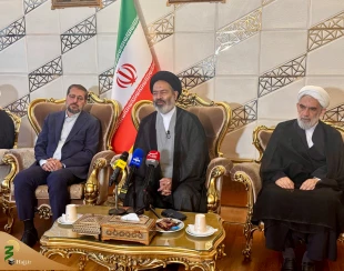 Head of Iranian Pilgrims Departs for Land of Revelation 3