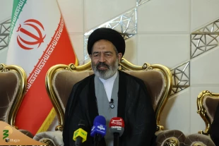 Head of Iranian Pilgrims Departs for Land of Revelation 7