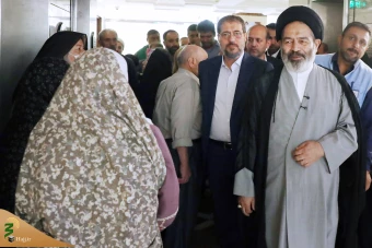 دیدار صمیمی سرپرست حجاج ایرانی با زائران کشورمان درمدینه منوره _ 1 15