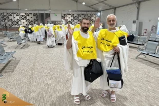 زیارة میدانیة لرئیس بعثة الحجاج الإیرانیین لسیر عملیة إیفاد الزوار إلى مکة المکرمة / ترحیب واسع من الزوار بتحسین ظروف الإیفاد 2