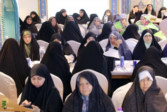 دیدار صمیمی سرپرست حجاج ایرانی با زائران کشورمان درمدینه منوره _ 1 24