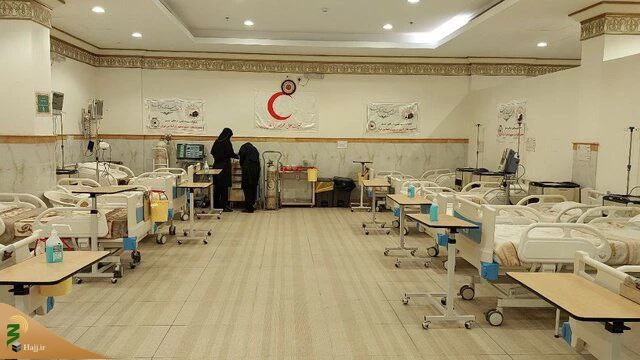 مسئول واحد سلامت کاروان‌های حج هلال احمر اعلام کرد
راه‌اندازی ۹ مطب در مکه برای خدمت به زائران ایرانی/تجهیز مطب‌ها به داروهای ضروری 2