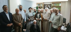 اهدای قرآن کریم خطی استاد محمدحسن برجیسیان به آستان مطهر امیرالمؤمنین (ع)