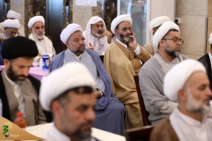 سرپرست حجاج ایرانی در جمع خادمان فرهنگی حج 1404 مطرح کرد:
مدارا و مردم داری، درس بزرگ پیامبر اسلام برای مبلغان و روحانیون کاروانها 10