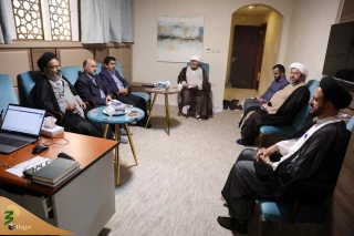 بازدید سرپرست حجاج ایرانی از ستاد فرهنگی بعثه در مدینه/ تاکید بر نوآوری و آسیب شناسی