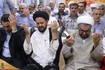  مراسم دعای کمیل زائران ایرانی در مدینه منوره  19