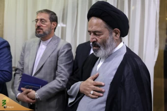  مراسم دعای کمیل زائران ایرانی در مدینه منوره  38