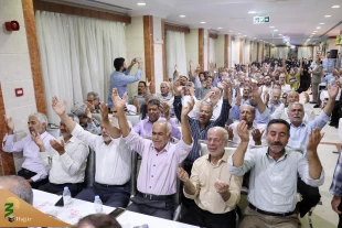 دعای پرشور کمیل زائران ایرانی در مدینه برگزار شد:
تبیین شاخص های عزتمندی از سوی سرپرست حجاج ایرانی/ شهید رئیسی وقف مردم شد و عزت یافت 5