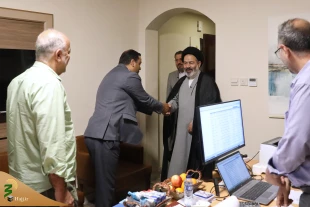بازدید سرپرست حجاج ایرانی از ستاد سازمان حج در مدینه/ مشکل زیارت جمعی روضه رضوان حل شد 3