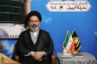 رئیس بعثة الحجاج الایرانیین؛ لقد احبط الإمام (ره) و قائد الثورة أوهام المغرضین بأن الشیعة بعیدون عن القرآن. 3