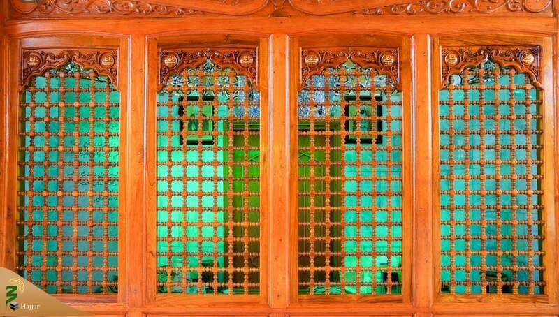  معرفی اماکن مقدس در حرم امام علی (ع) 2