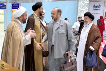 ورود نمایندگان دفاتر آیات و مراجع عظام تقلید به مدینه 16