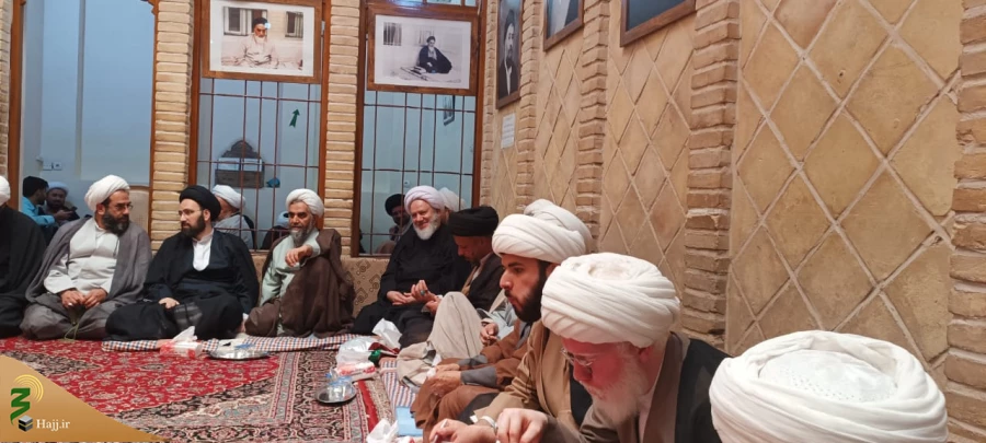 مراسم عزاداری شهادت امام رضا(ع) در بیت امام راحل (ره) 2