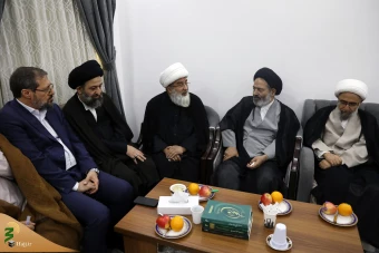 حضور در دفاتر نمایندگی مراجع عظام تقلید در مدینه النبی(ص) 3
