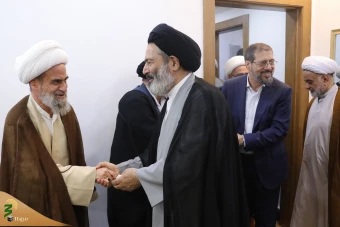 حضور در دفاتر نمایندگی مراجع عظام تقلید در مدینه النبی(ص) 4