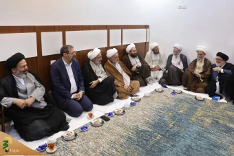 حضور در دفاتر نمایندگی مراجع عظام تقلید در مدینه النبی(ص) 7