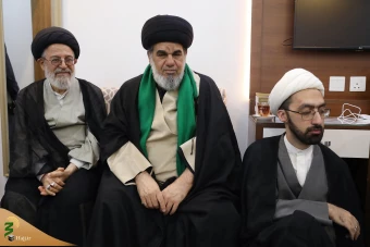 حضور در دفاتر نمایندگی مراجع عظام تقلید در مدینه النبی صلی الله علیه وآله 2