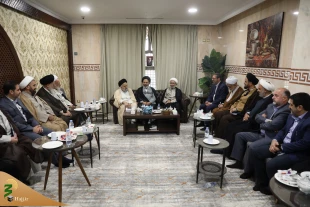 Representatives of the Great Religious Authorities Thank Iranian Hajj and Pilgrimage Officials for Good Planning 2