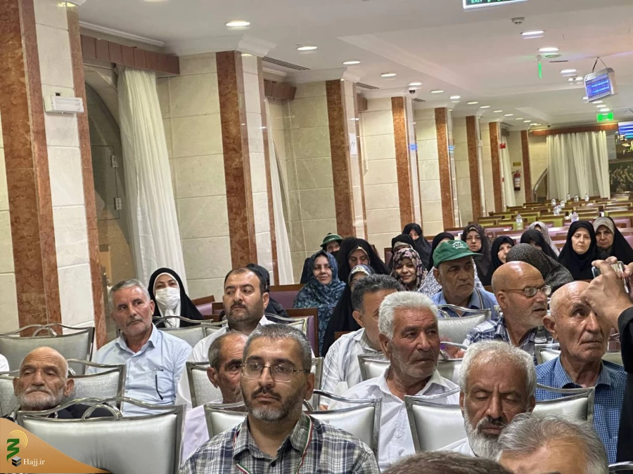 طنین نوای سوزناک عربی در منازل الزهرا مدینه 7