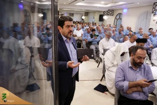 در مراسم پرفیض دعای کمیل مدینه مطرح شد:
توصیه‌های مهم امام صادق(ع) به زائران سرزمین وحی/ درخشش زائران ایرانی محصول همدلی و همیاری همگان است 2