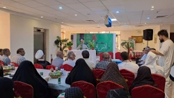 محفل انس با قرآن یزدی‌ها در مکه با یاد شهید منا 6