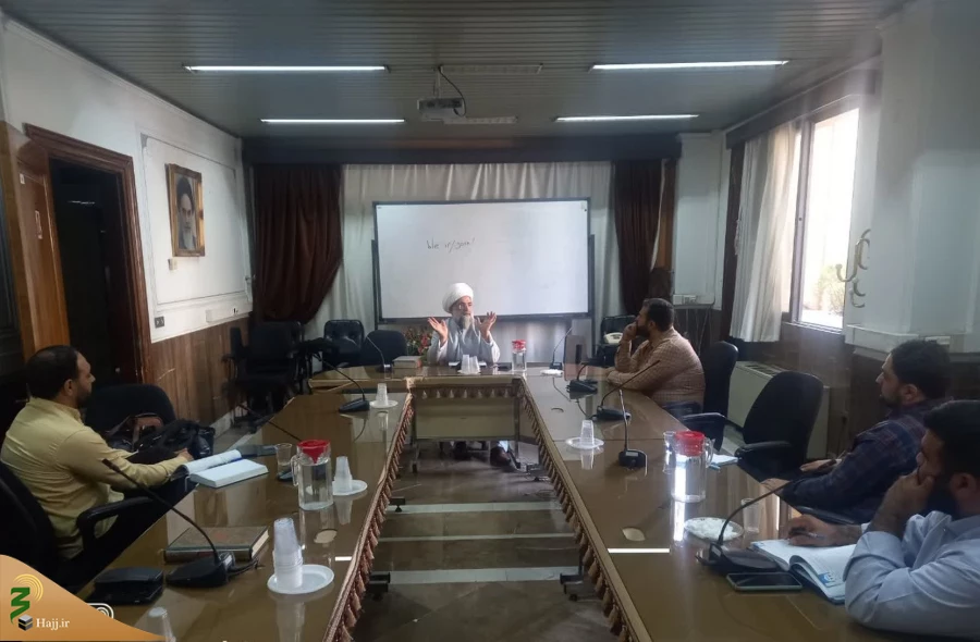 دفتر نمایندگی بعثه منطقه تهران برگزار کرد؛

برگزاری کارگاه آموزشی ویژه خادمان فرهنگی عتبات و عمره 3