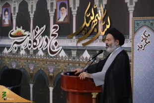ممثل الولی الفقیه فی شؤون الحج و الزیارة بین الحجاج المهندسین؛ إن النبی إبراهیم (ع) هو المهندس العظیم فی هندسة العبودیة و الاستعباد. 3