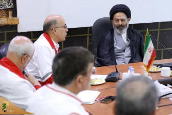 دیدار مسئولان هیات پزشکی حج با سرپرست حجاج ایرانی 4