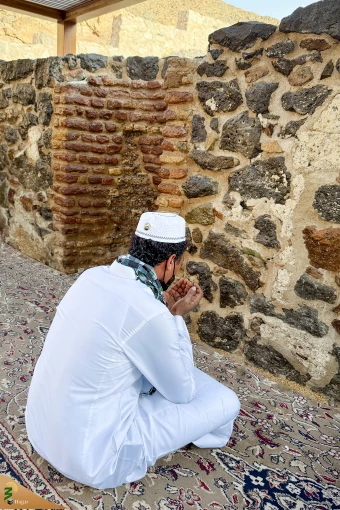 مسجد الفسخ و شکاف کوه اُحد؛ دو یادگار زنده از نبرد احد 15