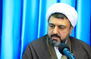 از همایش فرهیختگان تا «بانوان مقاومت»؛ برنامه‌های متنوع زائران اهل سنت ایران در حج