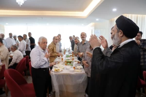 سرپرست حجاج ایرانی، شنونده دغدغه‌های زائران در هتل کدی تاور ۲