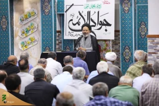 تصريحات رئيس بعثة الحجاج الإيرانيين بين الحجاج الإيرانيين في البيت الحرام بشأن اعتقال رجل دين إيراني في السعودية
