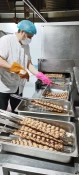 بازدید مسئول دفتر نمایندگی بعثه مقام معظم رهبری در نجف از اشپزخانه الغدیر  4