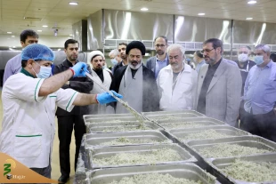 خداقوت سرپرست حجاج ایرانی به کارکنان آشپزخانه افندیه؛ نوآوری و پویائی را ادامه دهید 14