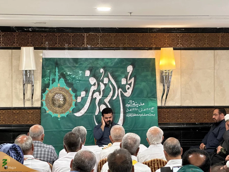 طنین روضه مظلومیت یگانه فرزند امام رضا(ع) در مدینه الرسول(ص) 4