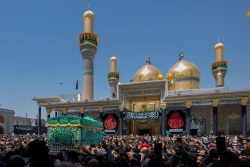 تشییع نمادین پیکر امام جواد علیه‌السلام در کاظمین 6