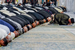 تشییع نمادین پیکر امام جواد علیه‌السلام در کاظمین 19